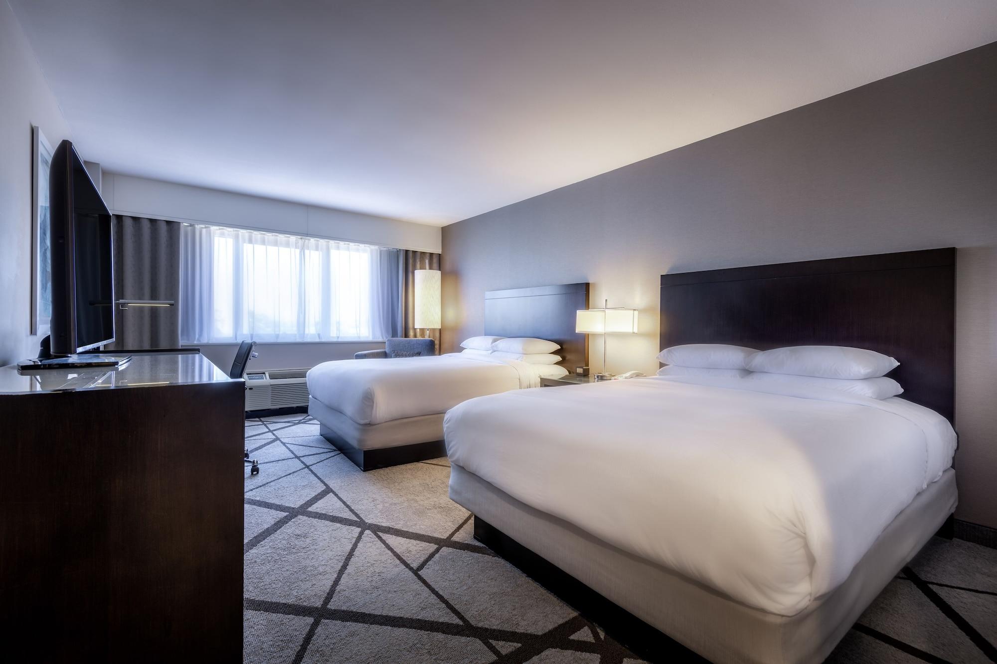 Doubletree By Hilton Los Angeles Norwalk Exterior photo