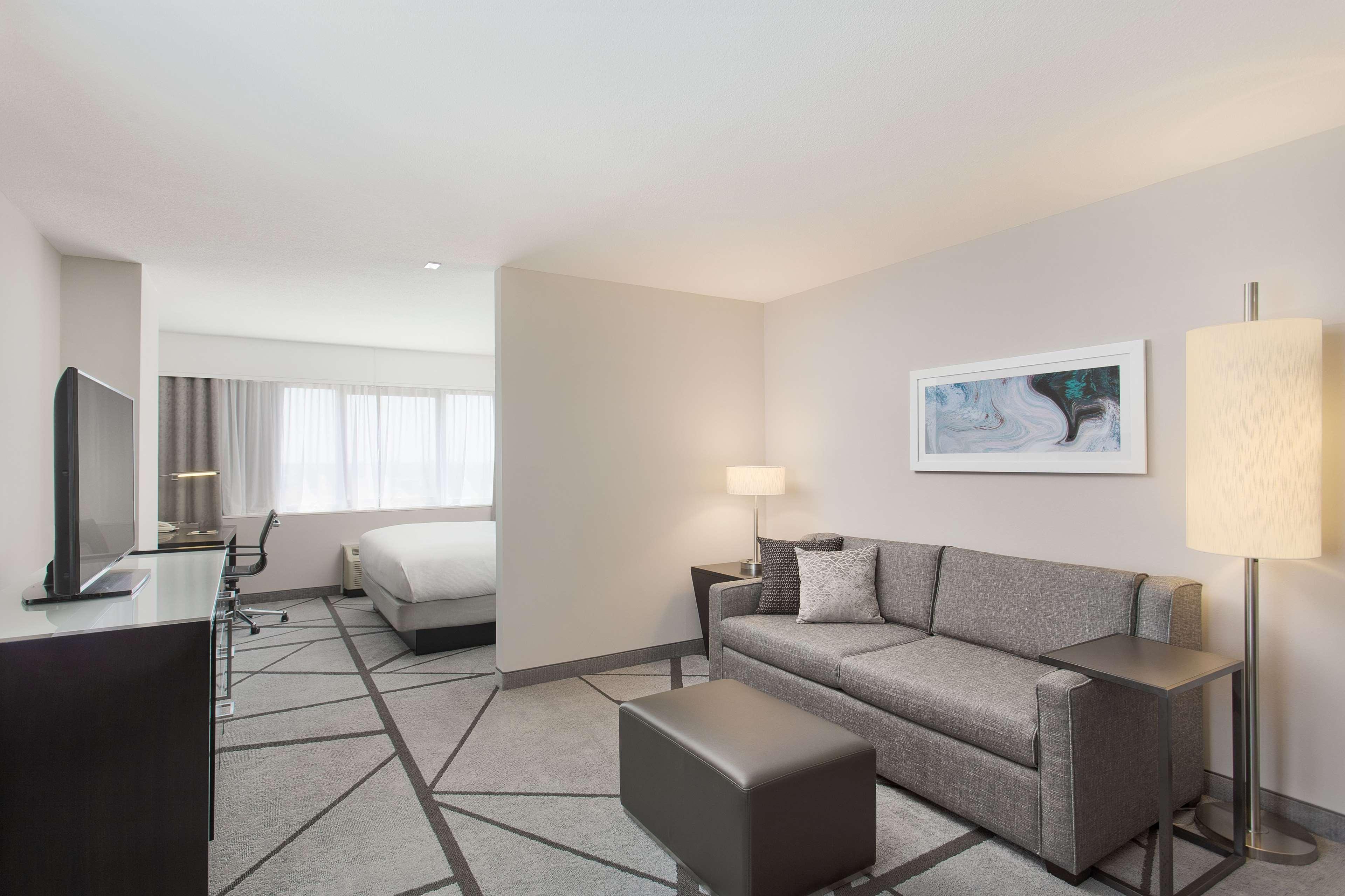 Doubletree By Hilton Los Angeles Norwalk Exterior photo