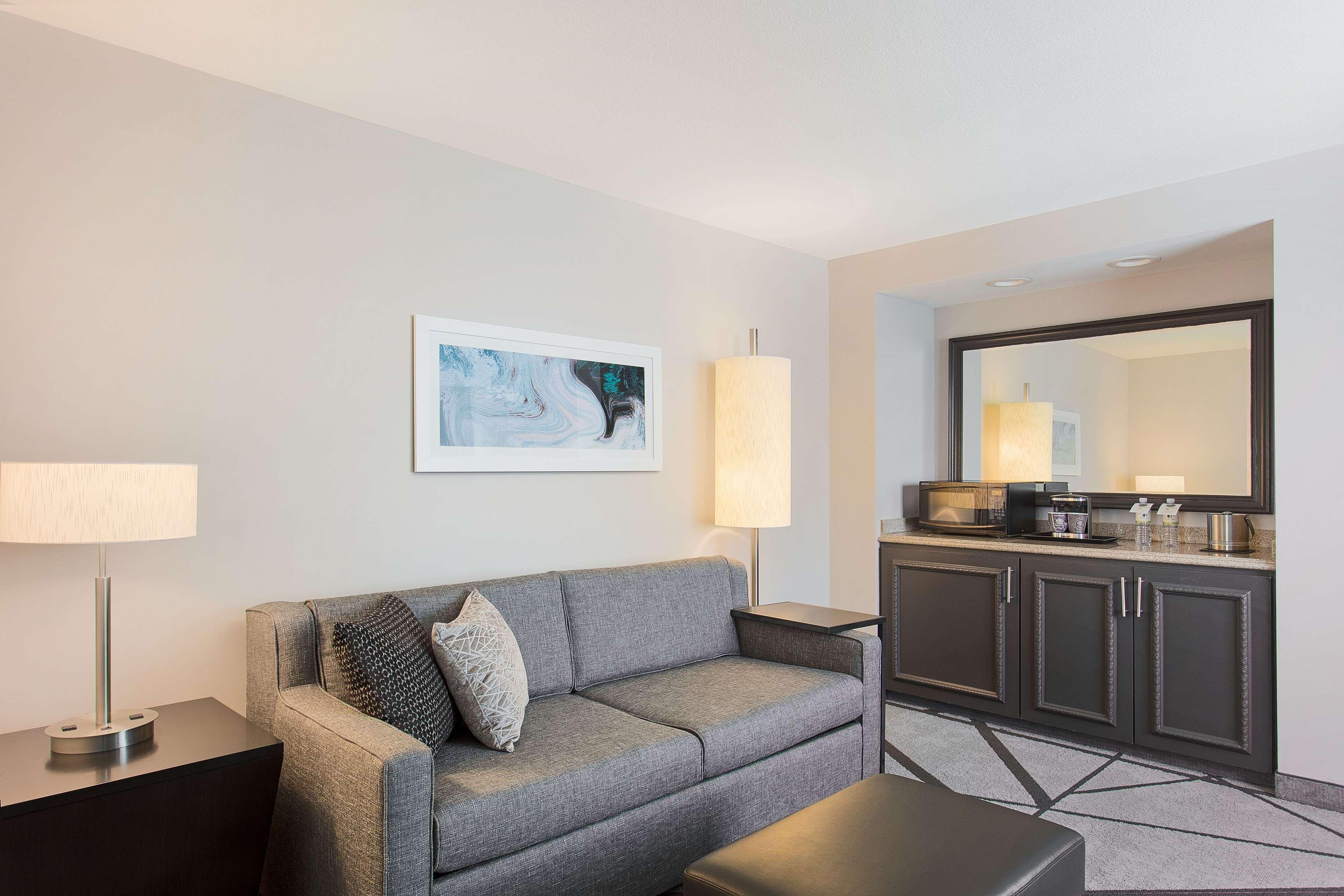 Doubletree By Hilton Los Angeles Norwalk Exterior photo