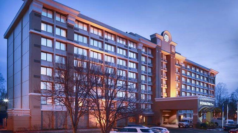 Doubletree By Hilton Los Angeles Norwalk Exterior photo